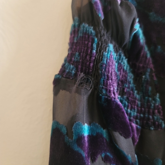 Adelyn Rae, Velvet Burnout Romper, Black/Blue/Purple, Size Medium - Picture 13 of 13